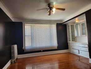 824 E 53rd St in Chicago, IL - Foto de edificio - Building Photo