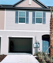 32095 Pond Apple Bnd in San Antonio, FL - Building Photo