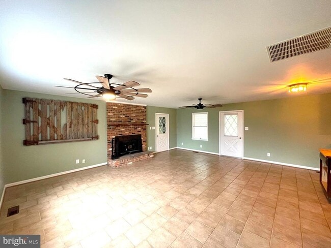 property at 10960 Earnshaw Ln