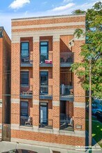 1401 W Altgeld St in Chicago, IL - Building Photo - Building Photo
