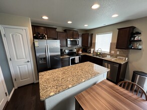 6753 Galpin Dr in Colorado Springs, CO - Foto de edificio - Building Photo