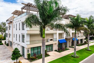 Parkview at Cambier in Naples, FL - Building Photo - Building Photo