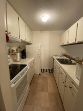 2800 Hamline Ave N in Roseville, MN - Building Photo - Building Photo