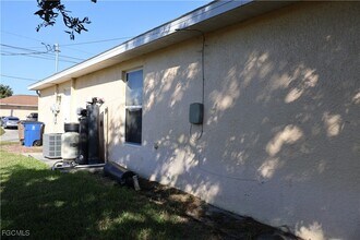 3805 22nd St SW in Lehigh Acres, FL - Building Photo - Building Photo