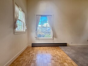 123 7th St in Ashland, OR - Building Photo - Building Photo