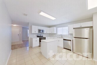 2922 Marquis Ln in Lancaster, TX - Building Photo - Building Photo