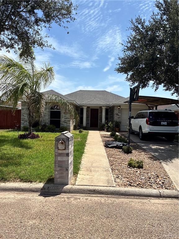 property at 3 Sandie Ln