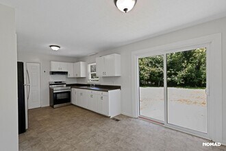 5422 Wichita Dr in Fayetteville, NC - Building Photo - Building Photo