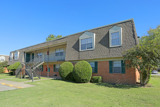 Aspen Heights in Fort Smith, AR - Building Photo - Building Photo