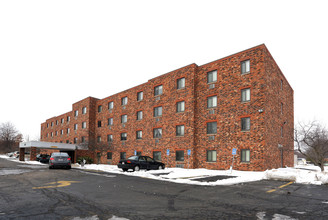 Heritage Apartments in Youngstown, OH - Building Photo - Building Photo