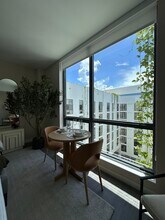 264 NW 31st St, Unit S in Miami, FL - Foto de edificio - Building Photo