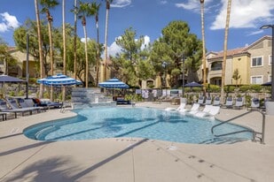 Aviara Apartment Homes in Las Vegas, NV - Building Photo