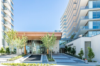 Hollybridge at River Green in Richmond, BC - Building Photo - Building Photo