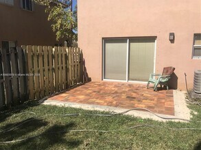 14828 SW 9th Ln in Miami, FL - Building Photo - Building Photo