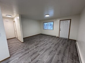 2706 Turner St, Unit 4 in Fairbanks, AK - Building Photo - Building Photo