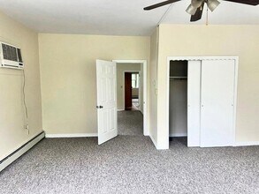 956 John F. Kennedy Blvd in Bayonne, NJ - Building Photo - Building Photo