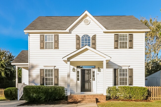 property at 14 Olde Charles Towne Ct