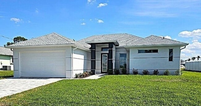 property at 3027 SW 16th Pl