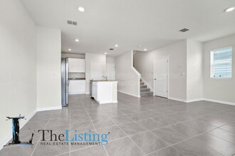 5650 Anders Wy in St. Cloud, FL - Building Photo - Building Photo