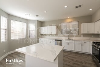 8993 Dorrell Ln, Unit Unit 2407 in Las Vegas, NV - Building Photo - Building Photo