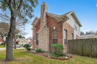 15903 Timber Chase Dr in Houston, TX - Building Photo - Building Photo