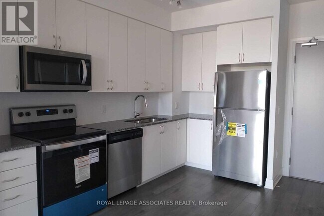 property at 3220-3220 Sheppard Ave E