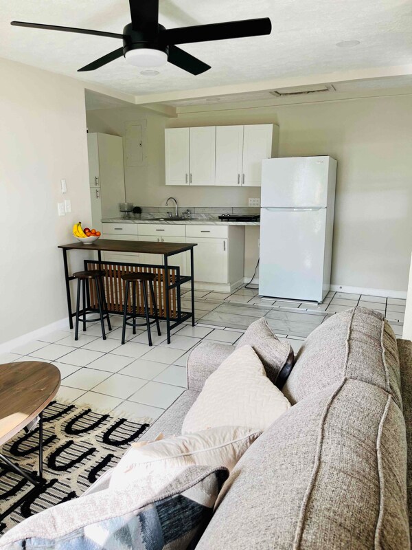 417 Ehehene Pl-Unit -B in Hilo, HI - Building Photo - Building Photo