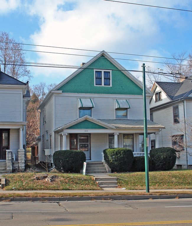 1573 Wayne Ave in Dayton, OH - Building Photo - Building Photo