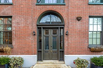 306-308 Cherry St in Philadelphia, PA - Building Photo - Building Photo