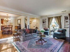 4325 Grassmere Ln in Dallas, TX - Building Photo - Building Photo