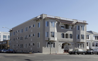 148 10th St Apartments