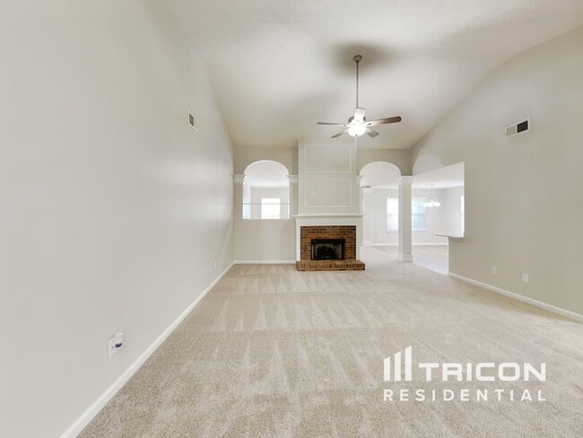 1623 Sparrow Wood Ln SW in Marietta, GA - Building Photo - Building Photo