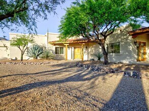 4750 N Bonanza Ave in Tucson, AZ - Building Photo - Building Photo