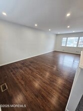 240 Mill Creek Dr in Berkeley Township, NJ - Building Photo - Building Photo