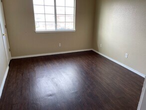 4302 Jeff Scott Dr, Unit C in Killeen, TX - Foto de edificio - Building Photo