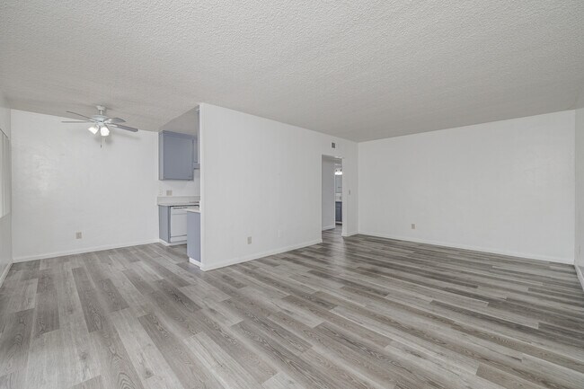 Casa Corona in Chula Vista, CA - Building Photo - Building Photo