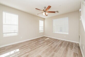 8933 Jaquita Ave in Las Vegas, NV - Building Photo - Building Photo