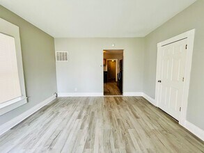 3667 Lentz Ave in Louisville, KY - Building Photo - Building Photo