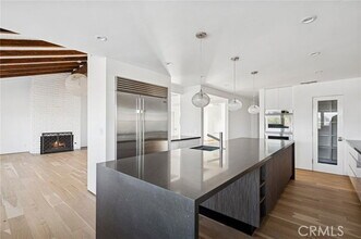 1958 Galaxy Dr in Newport Beach, CA - Building Photo - Building Photo