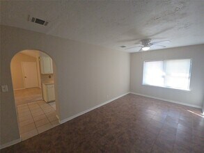 618 Overbluff St in Channelview, TX - Building Photo - Building Photo