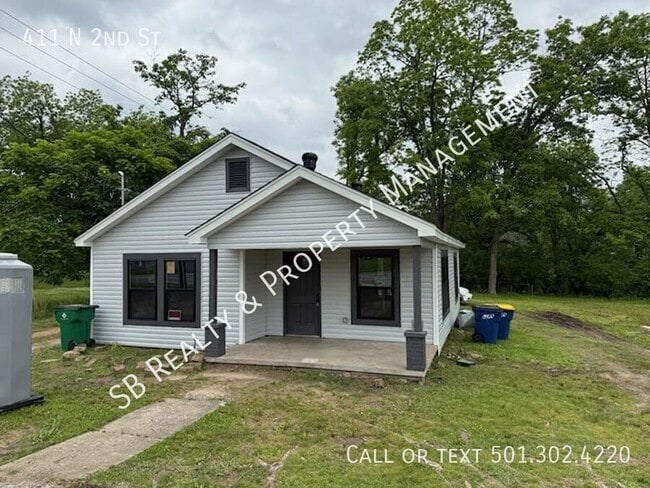 property at 411 N 2nd St