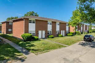 Crestwood Village Apartments