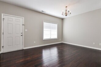 217 Hoyleholly Trce in Wendell, NC - Building Photo - Building Photo