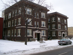 2545-2549 Blaisdell Ave in Minneapolis, MN - Building Photo - Building Photo