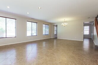 2075 S Illinois Pl in Chandler, AZ - Building Photo - Building Photo