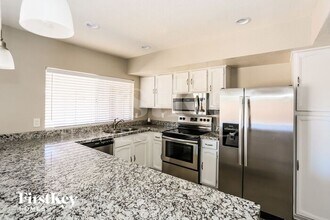 5240 W Desert Cove Ave in Glendale, AZ - Building Photo - Building Photo