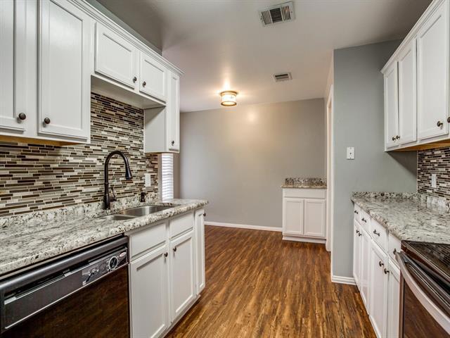 property at 129 Lipan St