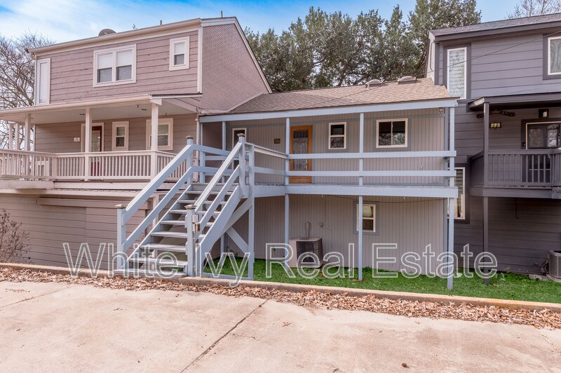 356 Peach Is Rd in Trinity, TX - Building Photo