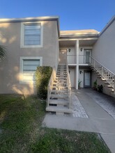 1060 NW 80th Ave, Unit 205 in Margate, FL - Foto de edificio - Building Photo
