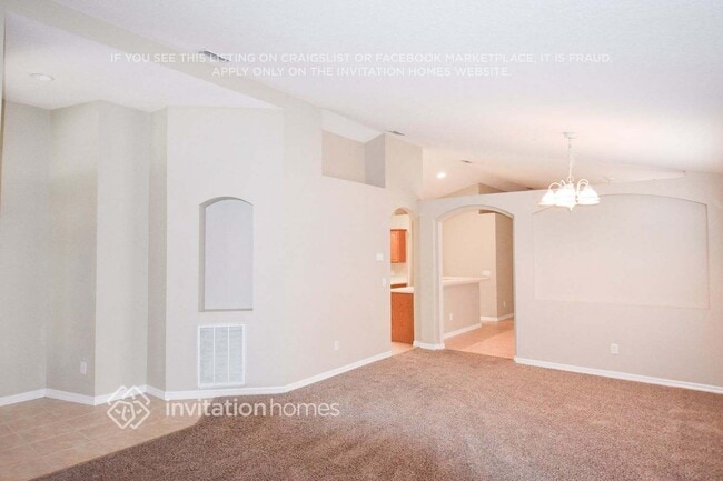 2851 Stags Leap Dr in Orange City, FL - Building Photo - Building Photo